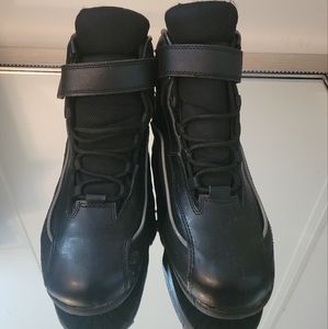 Bilt short motorcycle boot.